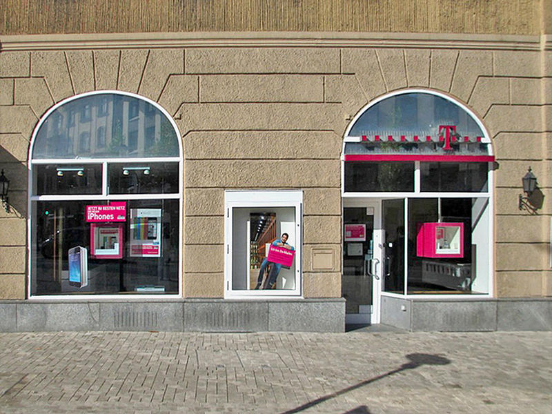 Telekom Shop - Geschlossen, Am Harras 16 in München