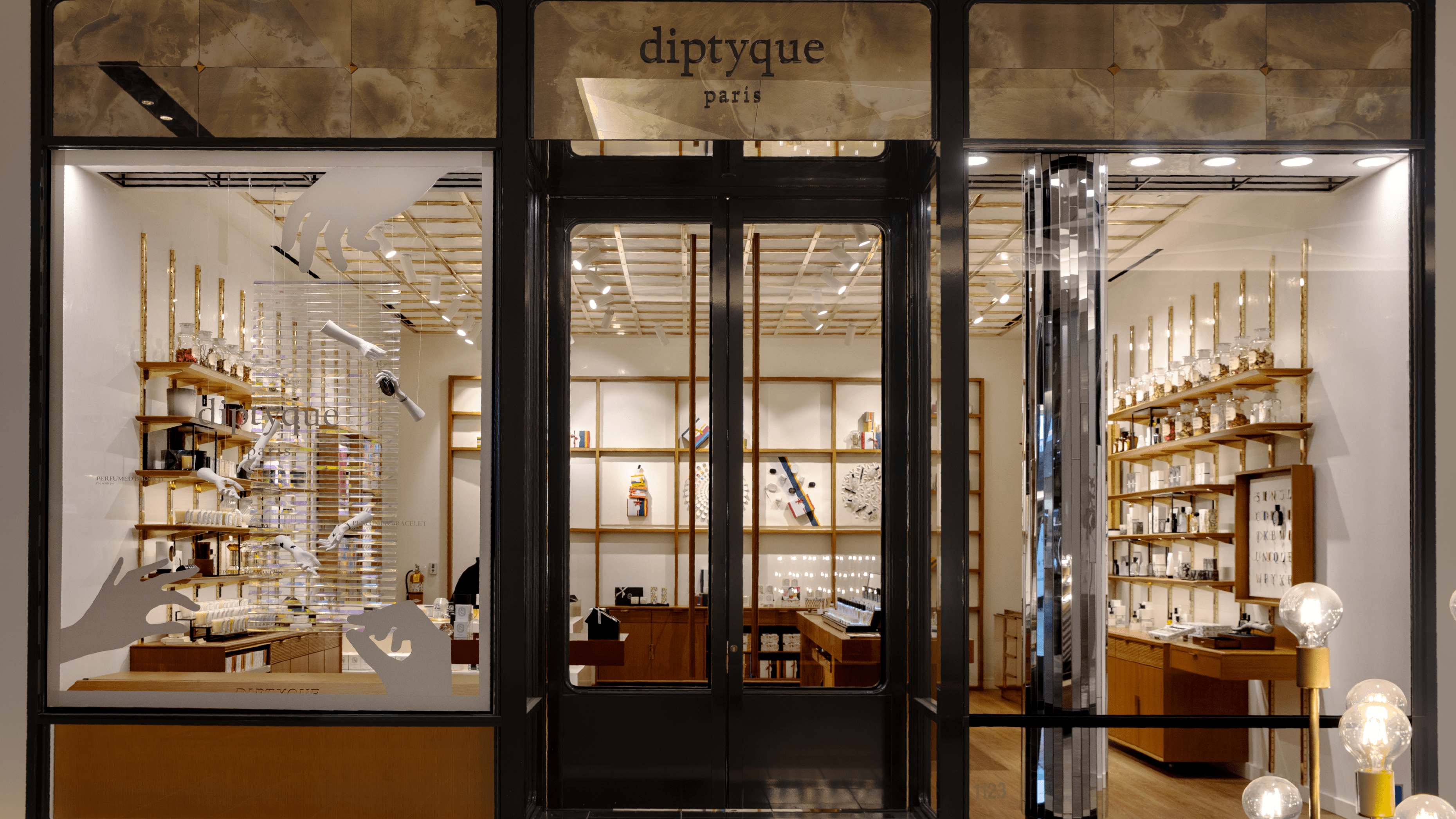 Store Image of diptyque location