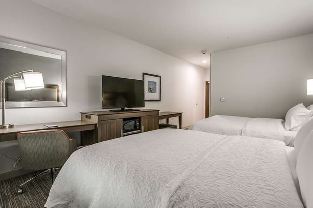 Images Hampton Inn & Suites North Dallas Central Expy