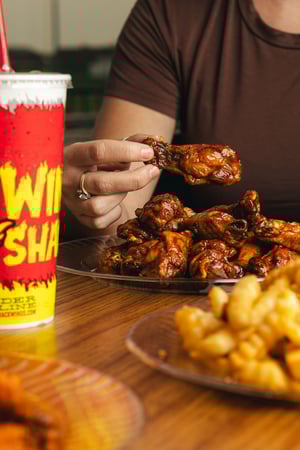 Images Wing Shack 35th Ave