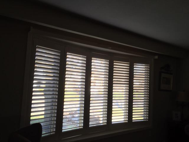 SHUTTERS IN BOW WINDOW Budget Blinds of Port Perry Blackstock (905)213-2583