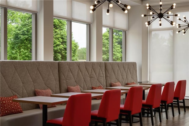 Images Hilton Garden Inn Cleveland Airport