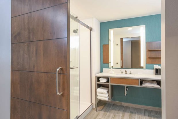 Images Hilton Garden Inn Cincinnati Midtown