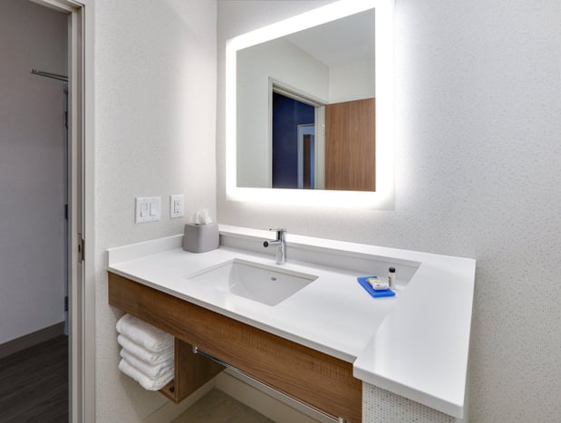 Images Holiday Inn Express & Suites Plano East - Richardson by IHG