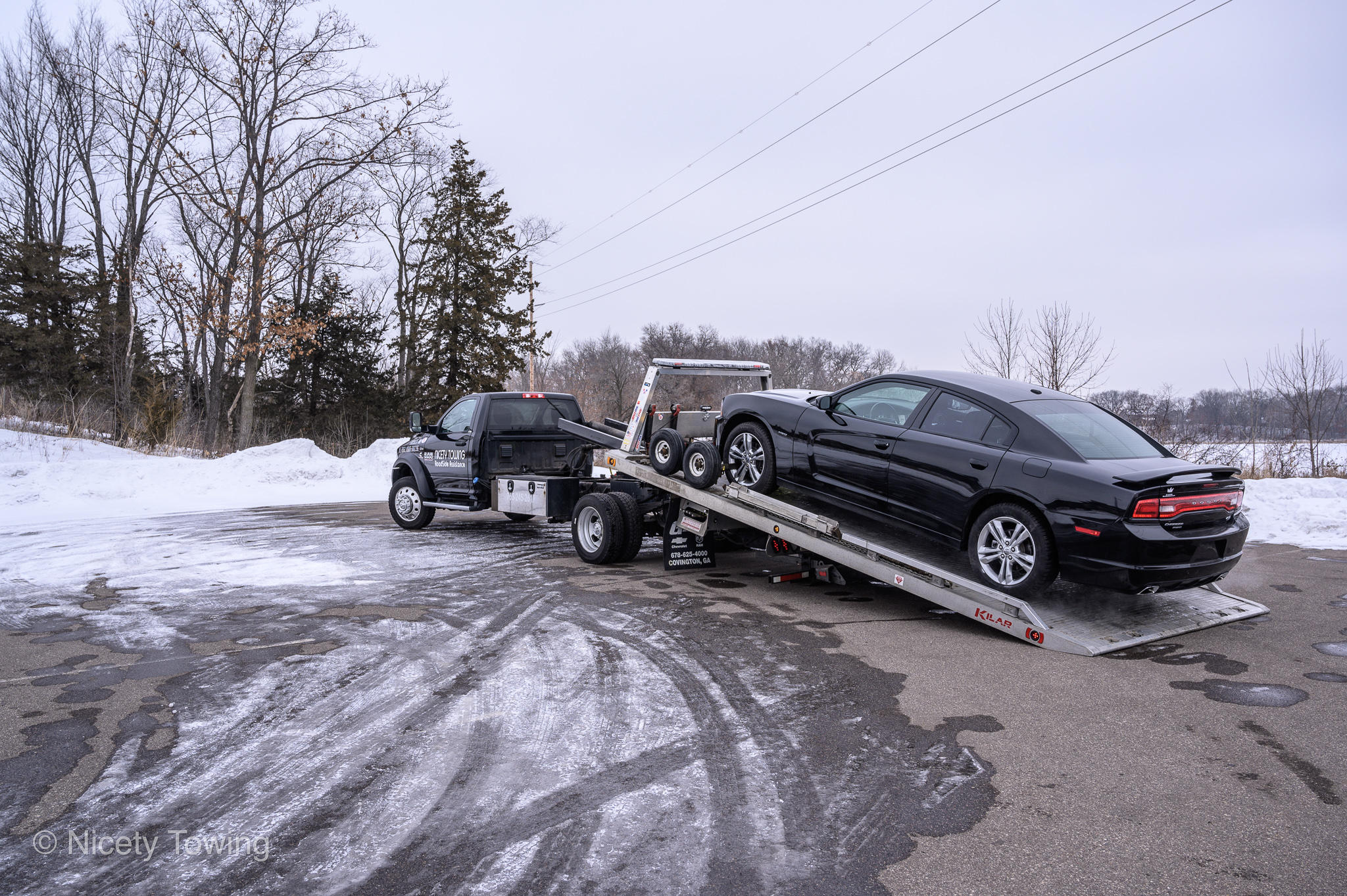 Nicety Towing Photo