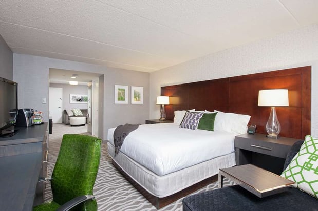 Images DoubleTree by Hilton Hotel Chicago - North Shore Conference Center