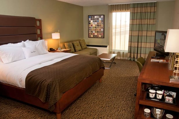 Images DoubleTree by Hilton Collinsville - St. Louis