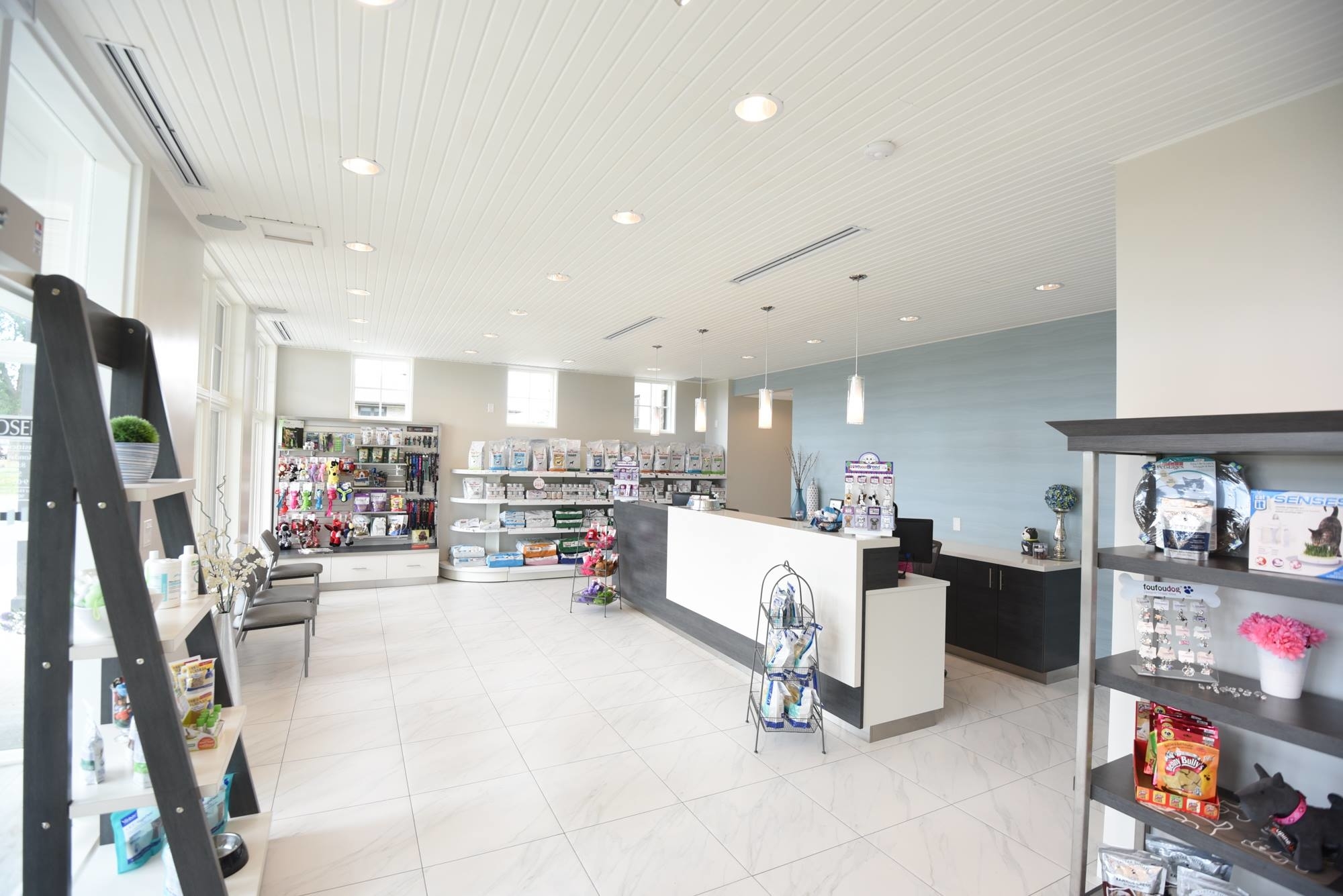 Callbeck Animal Hospital in Whitby, 950 Taunton Rd E Veterinarians in