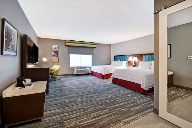 Images Hampton Inn Pleasant View