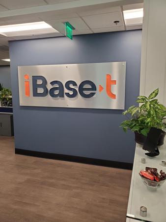 Images iBase-t