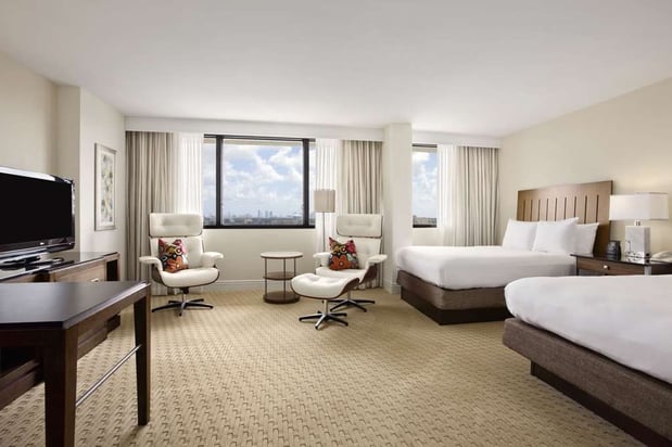 Images Hilton Miami Airport Blue Lagoon