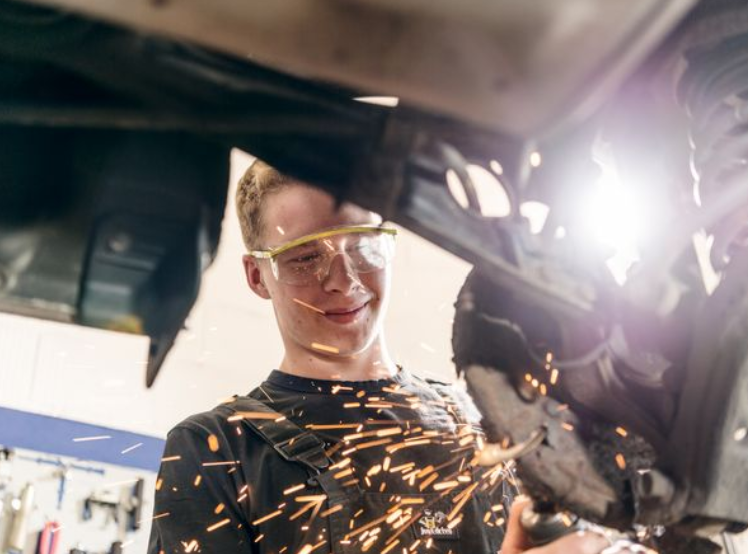 Bilder Obermatt-Garage AG