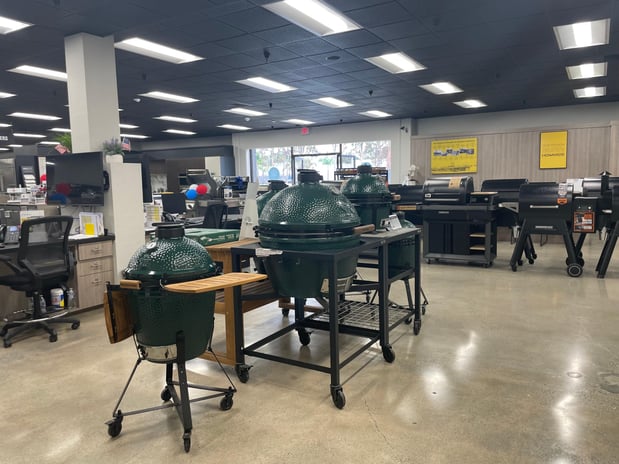 Images Howard's Appliance TV & Mattress