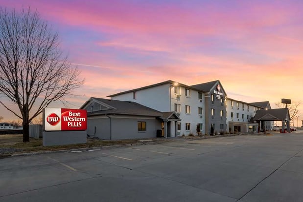 Images Best Western Plus Altoona Inn