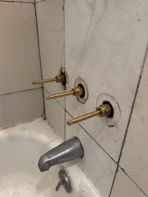 Images Fernando Rooter & Plumbing