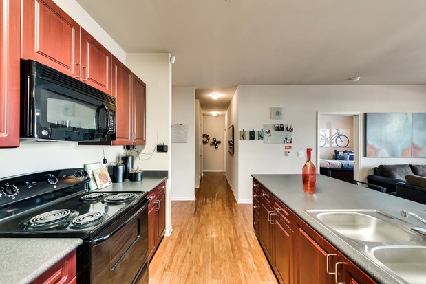 Images Maverick Place Apartments