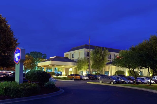 Images Hampton Inn by Hilton Rockford
