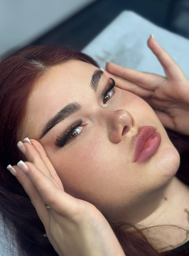 Bilder Around Beauty Studio
