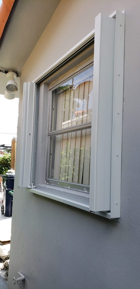 Hurricane Protect Solutions Logo