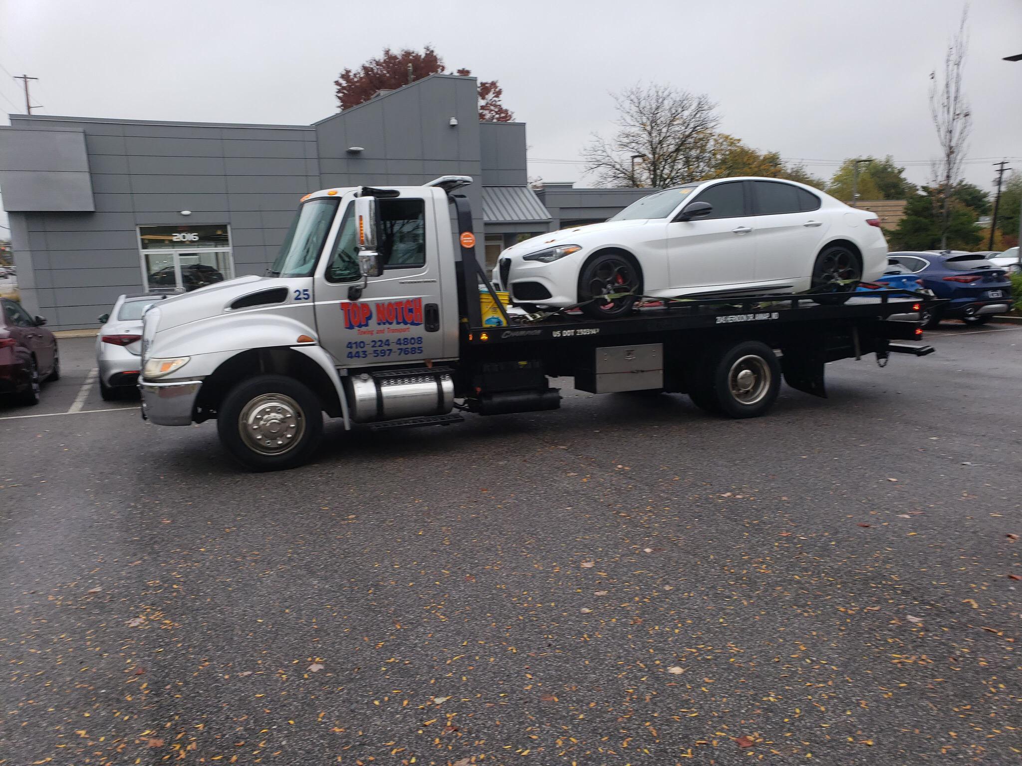 Top Notch Towing and Transport Photo