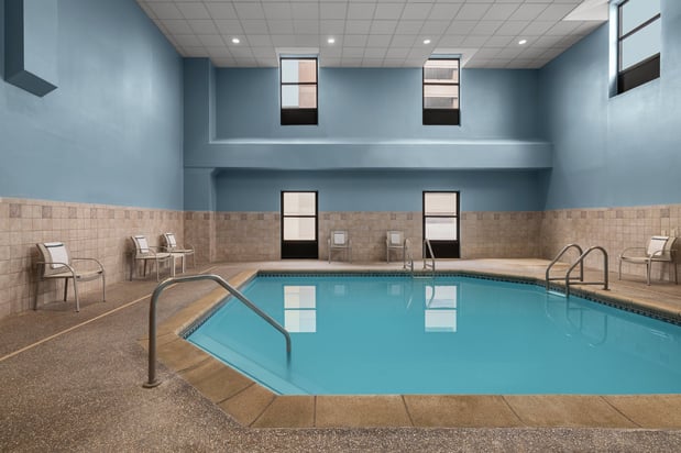 Images Holiday Inn Dubuque/Galena by IHG