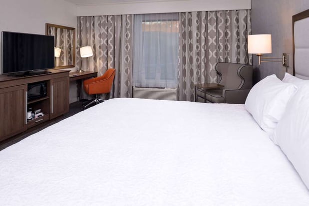 Images Hampton Inn & Suites Albany-East Greenbush