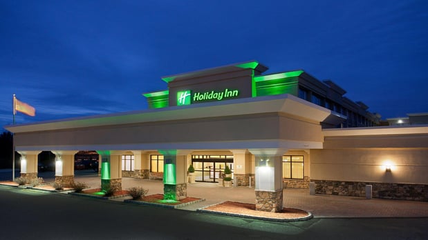 Images Holiday Inn & Suites Marlborough by IHG