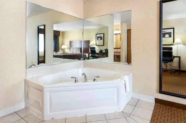 Images Best Western Wittenberg Inn