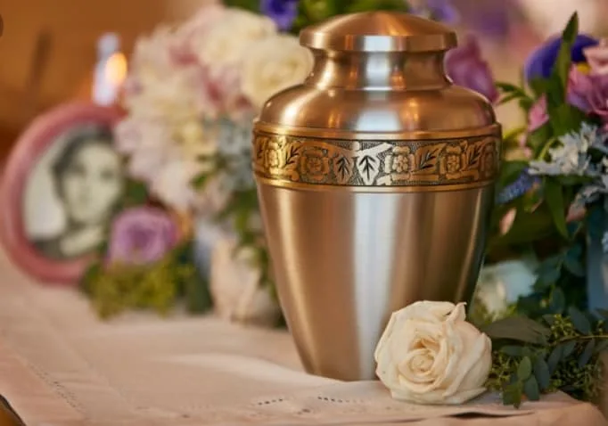 Images Jill Glencross Independent Funeral Director