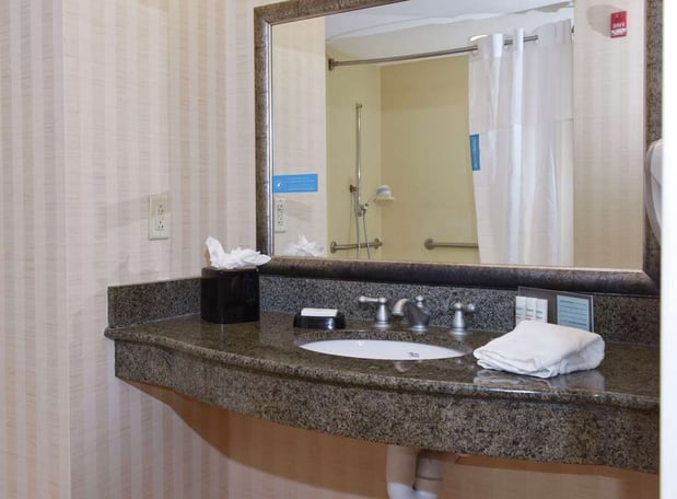 Images Hampton Inn & Suites Alexandria
