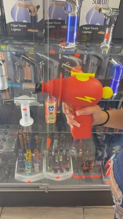 Images United Smoke & Vape Shop