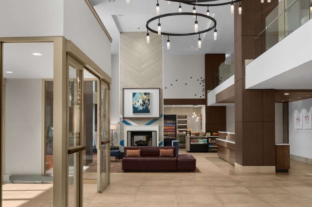 Images Hilton Garden Inn Bethesda Downtown