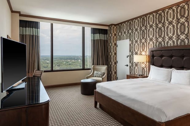 Images Hilton Alexandria Mark Center