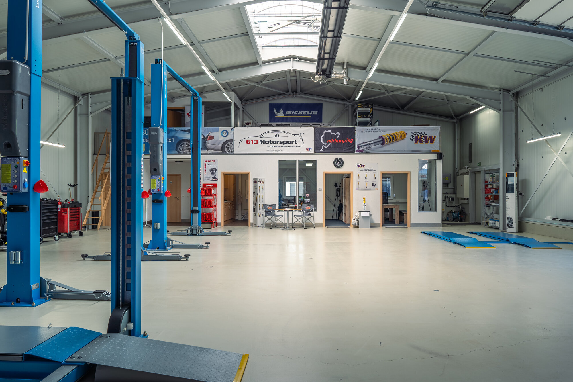 KFZ-Service 613 Motorsport, Danziger Straße 6 in Öhringen