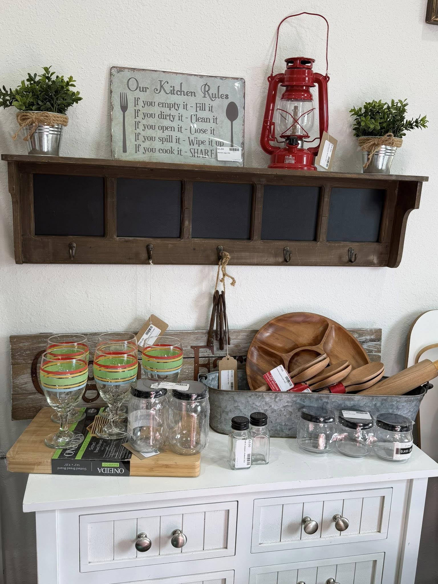 The Rusty Nail Vintage Market Image