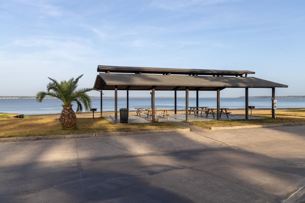 Images On The Lake RV and Cabin Resort