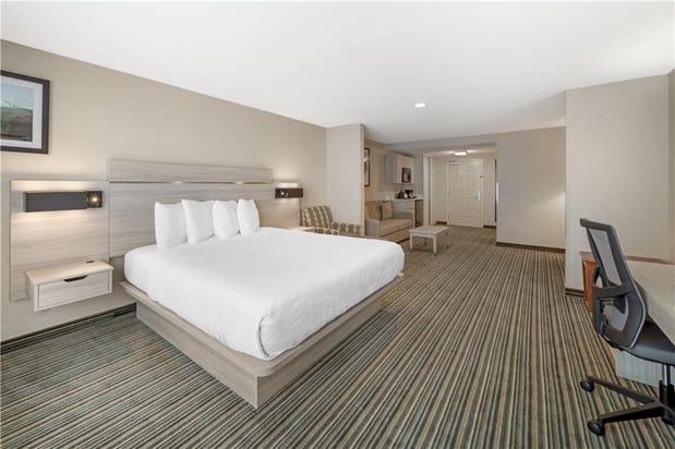 Images Best Western Plus Twin View Inn & Suites