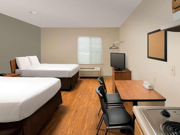 Images WoodSpring Suites Louisville Clarksville