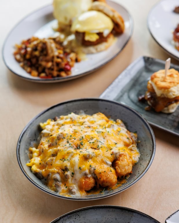 Images 1717 KITCHEN + COCKTAILS