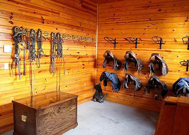 Images North Fork Equestrian