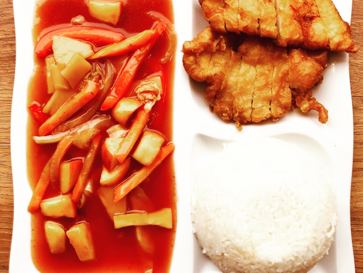 Mok Kitchen Billstedt, Steinbeker Hauptstraße 79 in Hamburg