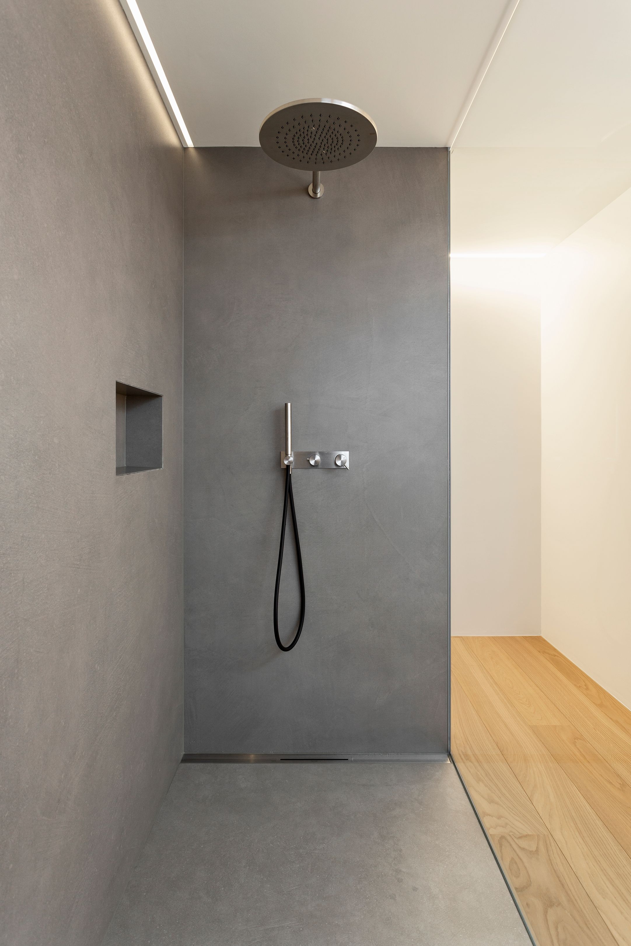 Bilder Merlini & Ferrari SA