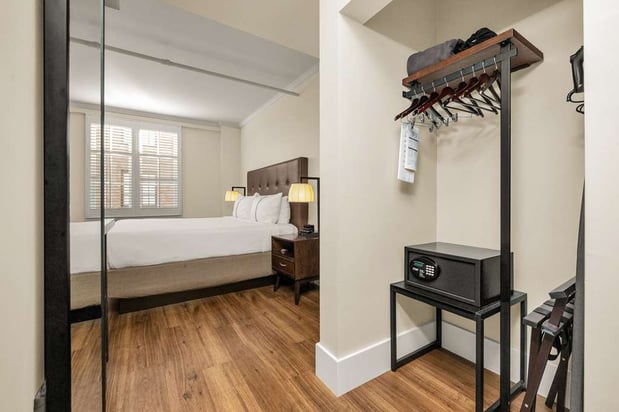 Images Hotel Petaluma, Tapestry Collection by Hilton