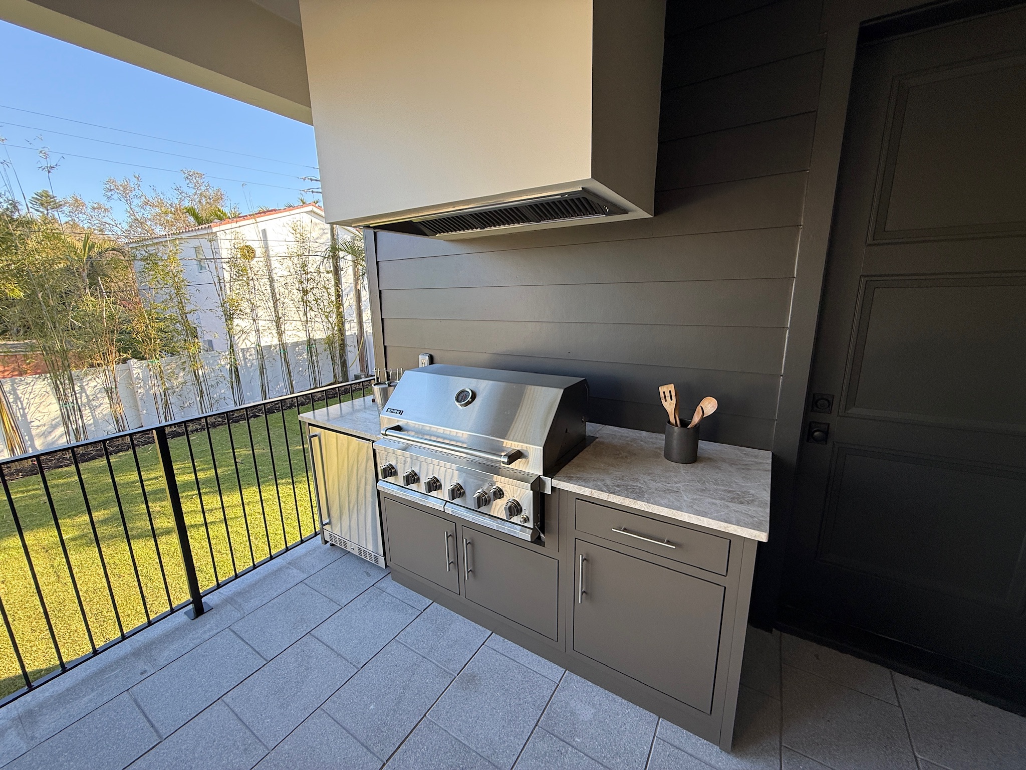 Quartz & Granite Solutions Image