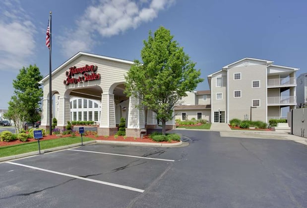 Images Hampton Inn & Suites Chincoteague-Waterfront