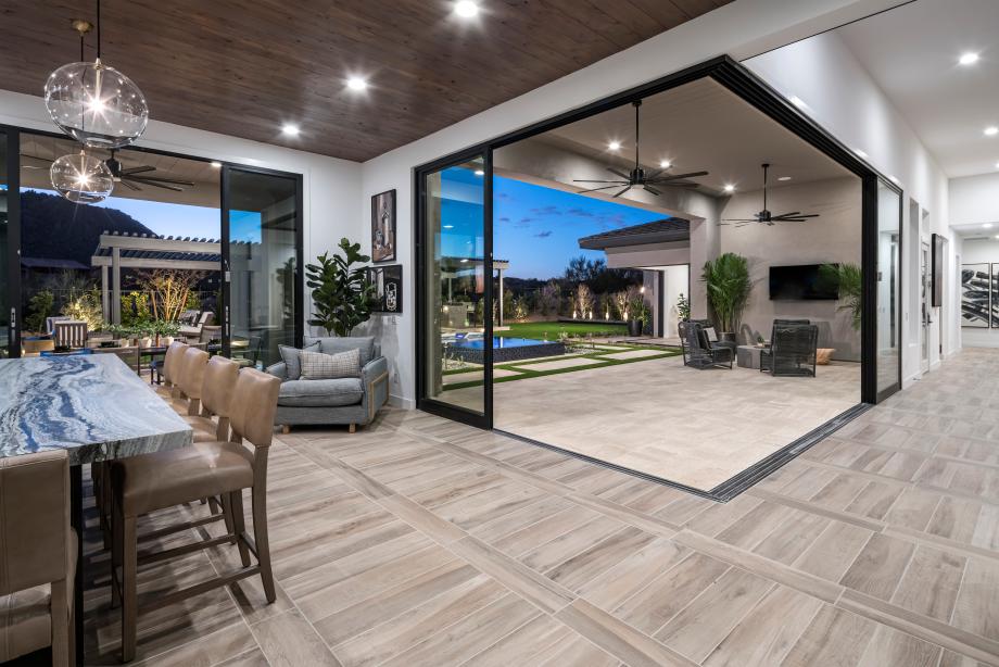 Impressive sliding glass doors that bring the outdoors in