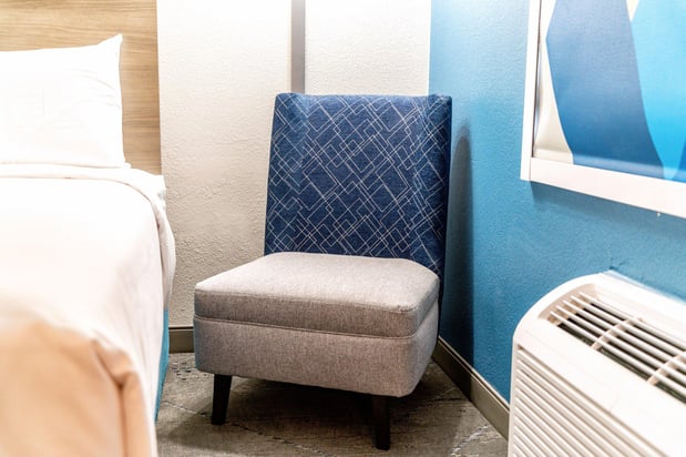 Images Holiday Inn Express & Suites Phoenix - Mesa West by IHG