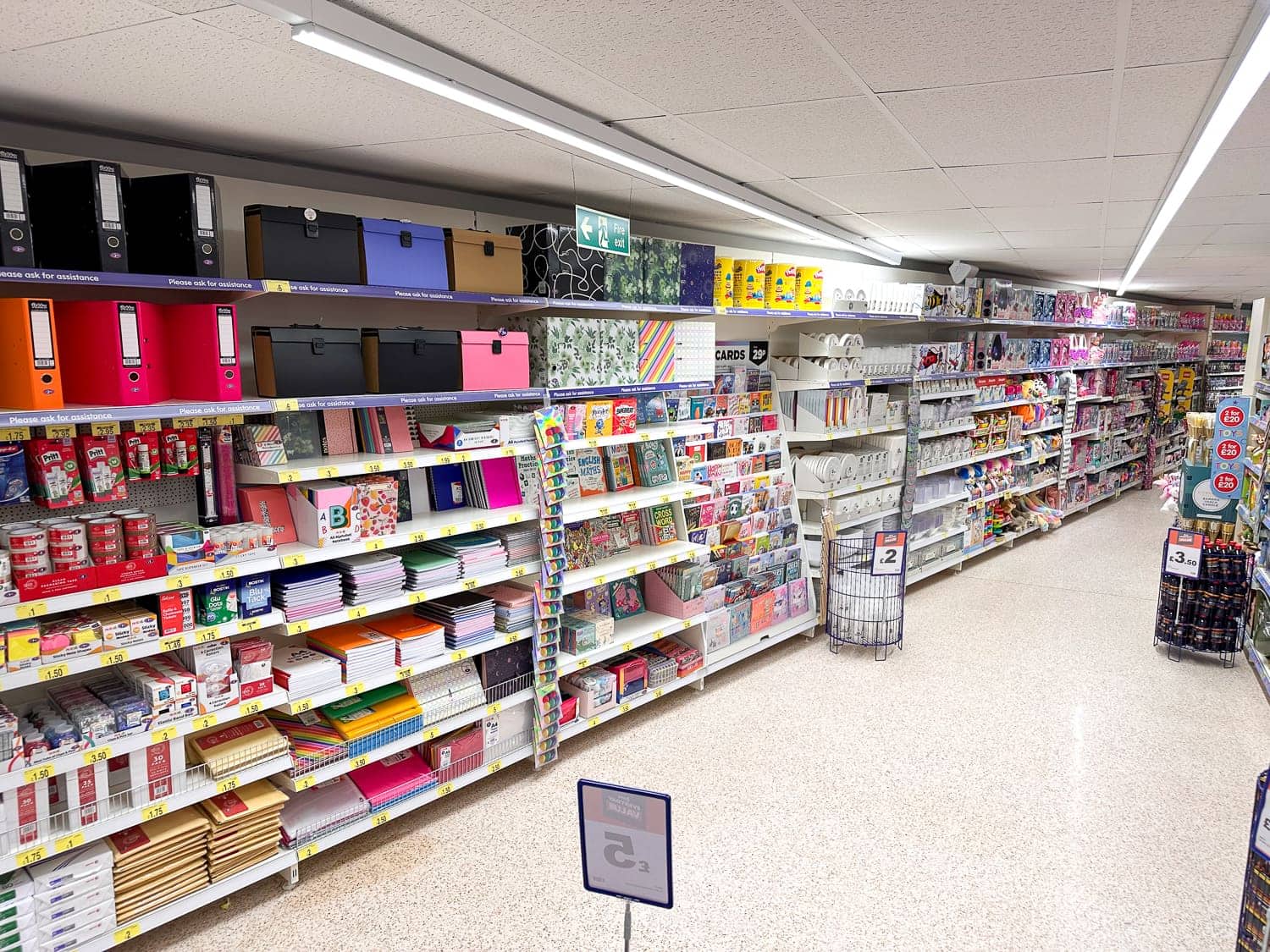 Images B&M Store