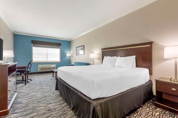 Images Best Western Plus Lake Worth Inn & Suites