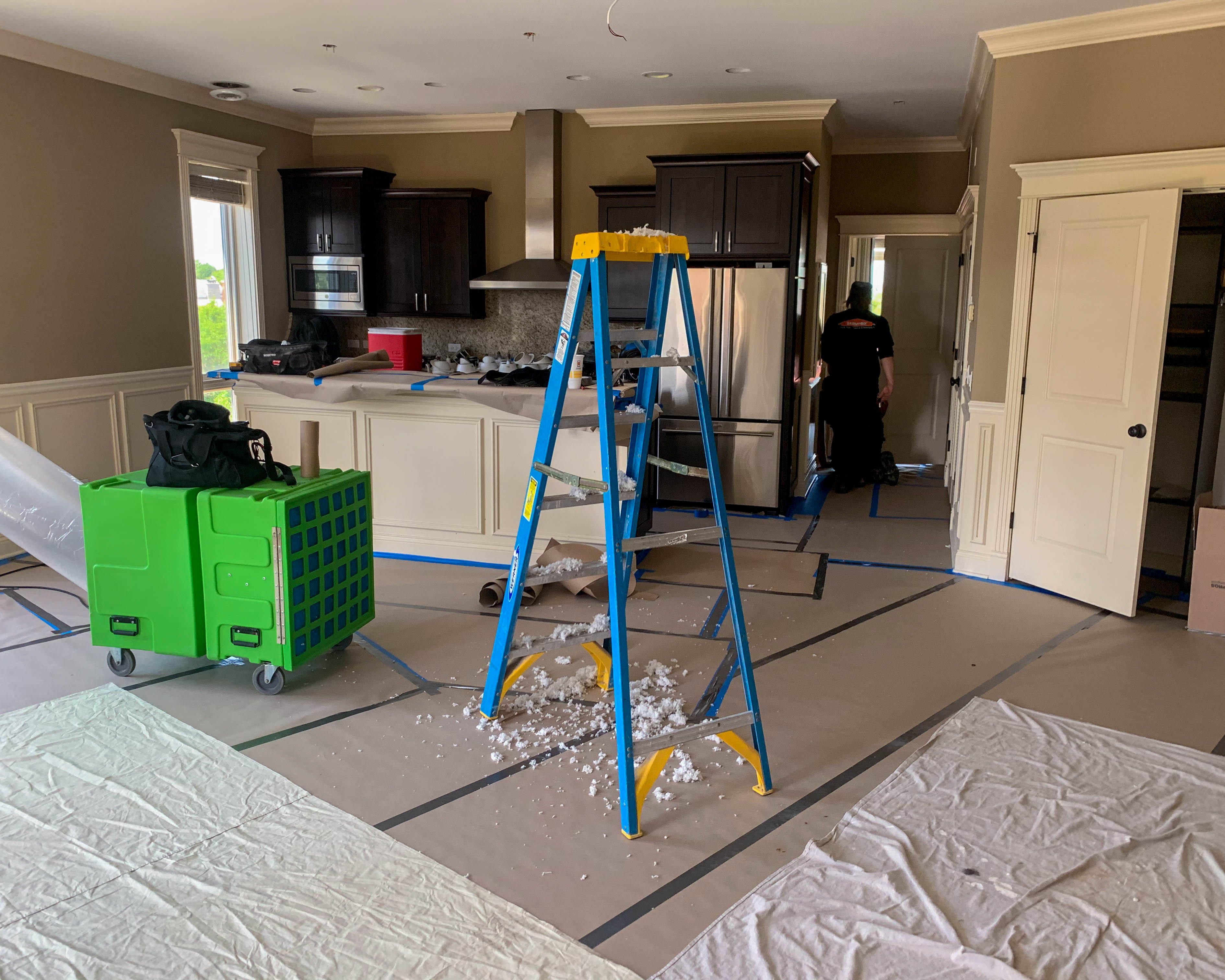When water damage happens, you need to get the job done right. SERVPRO of Central Schaumburg/ West Bloomingdale is ready to help.